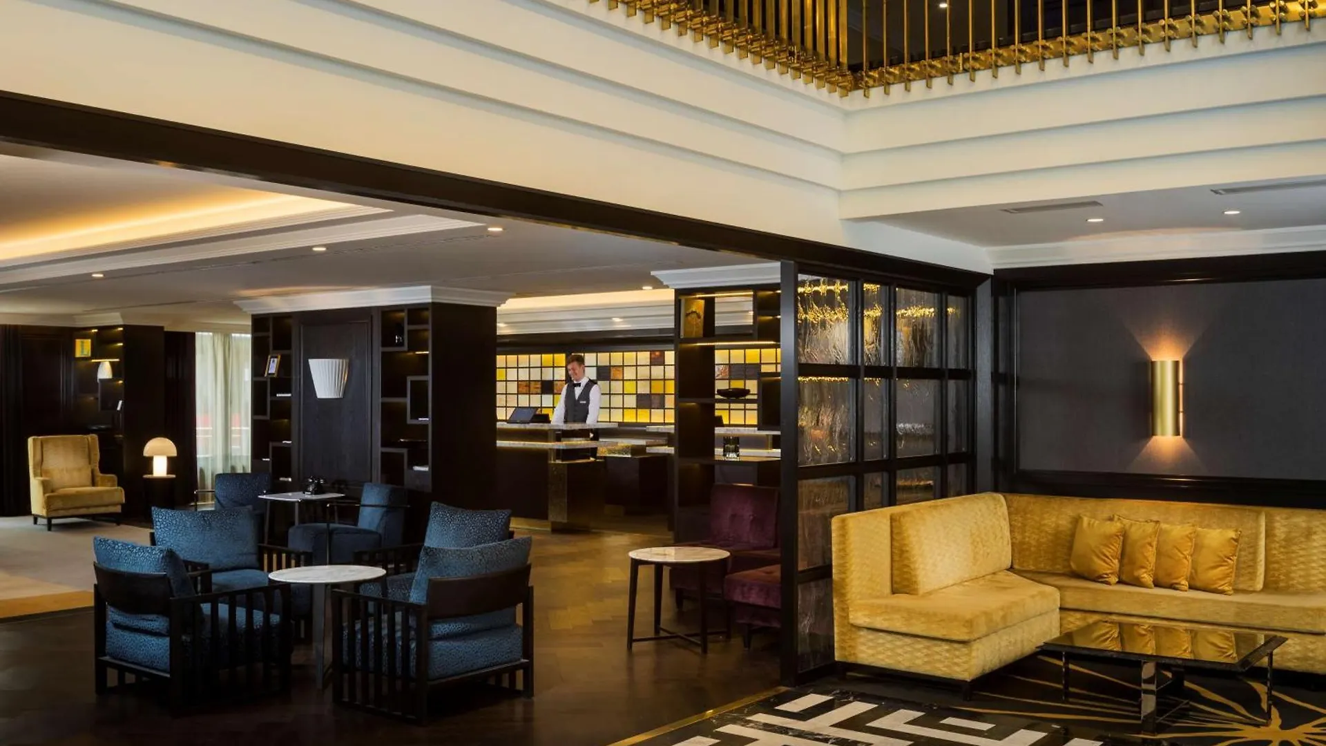 Hilton Vienna Plaza Hotel 4*,