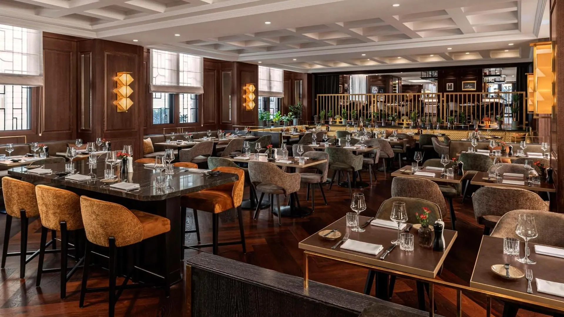 Hotel Hilton Vienna Plaza 4*,  Austria