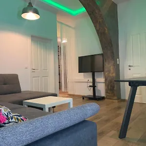 Apartamento Royal Palace