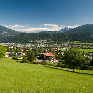 https://kasperhof-appartements-innsbruck-top-1-5.innsbruckaustriahotels.com