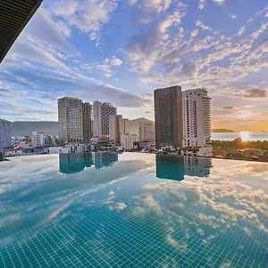 Del Luna Boutique 4* Ντα Νανγκ
