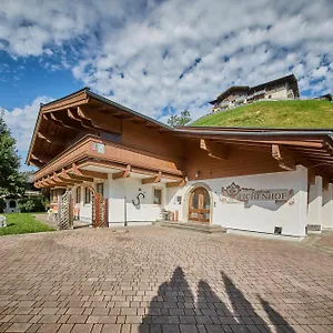 https://landhaus-eichenhof.saalbachhinterglemmhotels.com