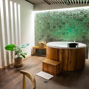 Hotel Black Tower Premium ****