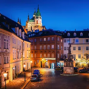 Old Royal Post Boutique & Premium 5* Prag