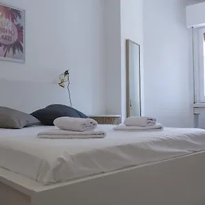  Apartment Flateli Roger 6 Spain