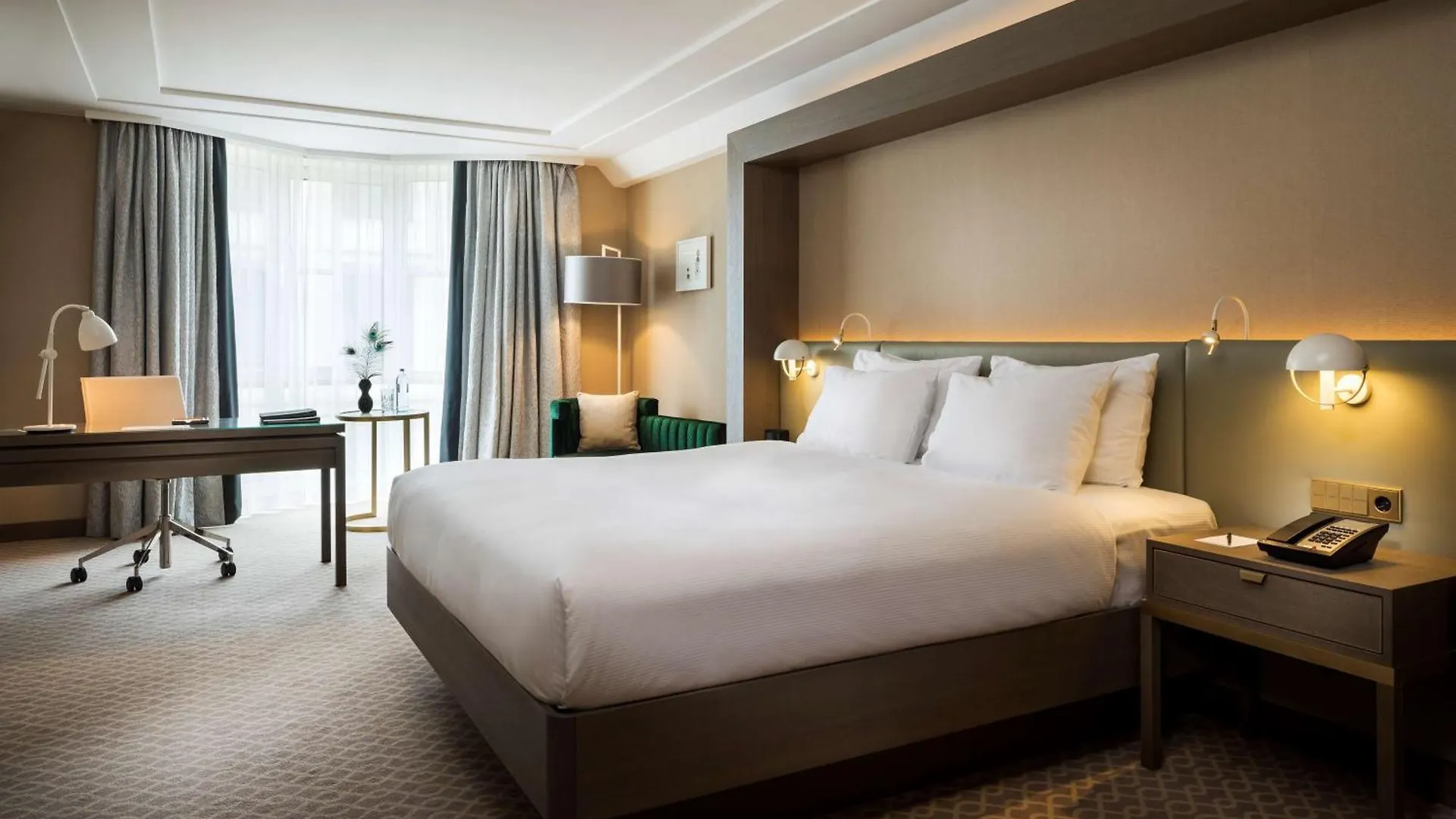 Hotel Hilton Vienna Plaza