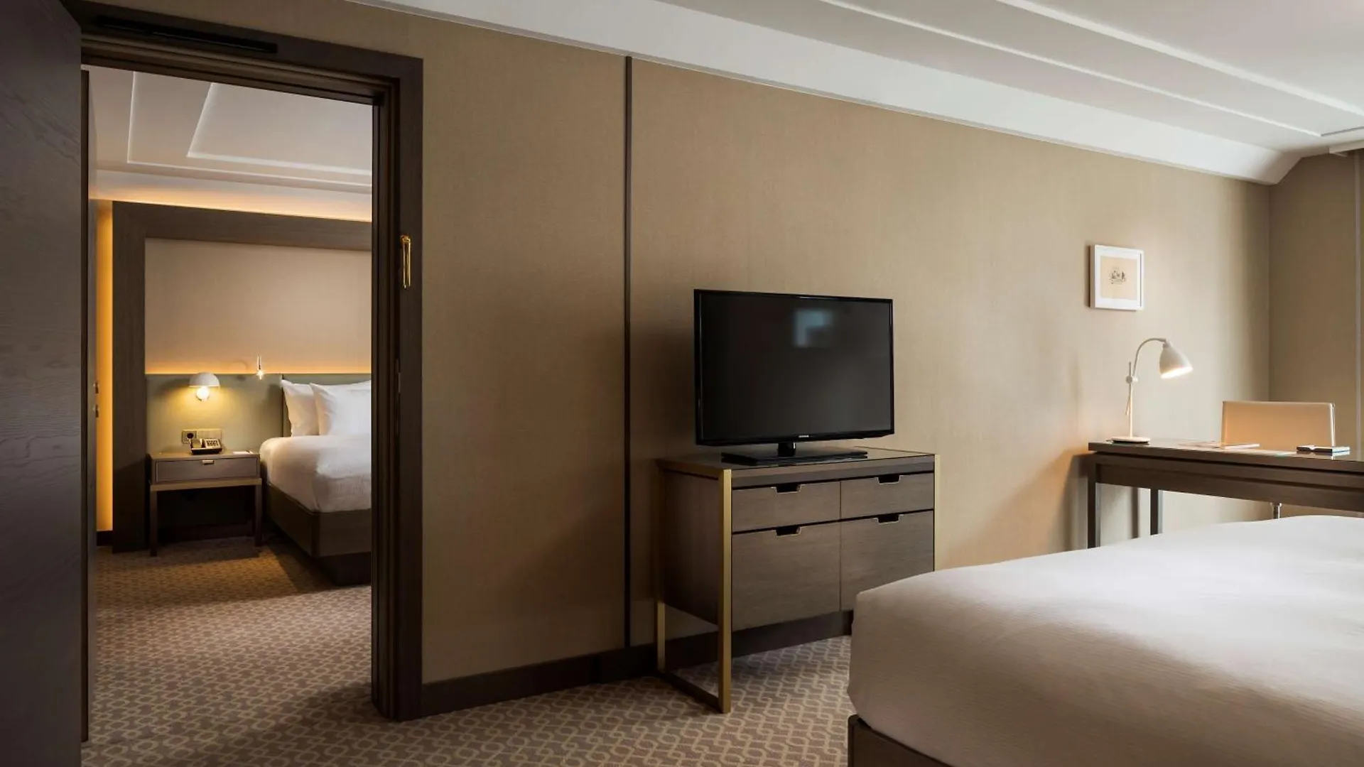 Hotel Hilton Vienna Plaza